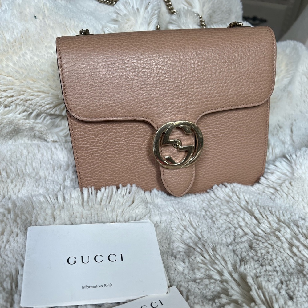 Gucci Interlocking Medium Light Pink Calfskin Sho… - image 1
